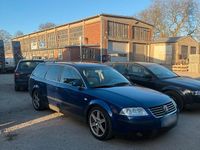 Gebraucht VW Passat 131 PS (96 kW) 2001 Blau Kombi