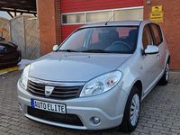 Gebraucht Dacia Sandero 74 PS (54 kW) 2009 Silber Limousine
