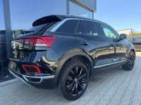 Second-hand VW T-Roc 150 CP (110 kW) 2022 Negru SUV