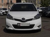 Gebraucht Toyota Yaris Basis 101 PS (74 kW) 2016 Schneeweiß Kleinwagen
