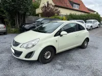 Gebraucht Opel Corsa 69 PS (50 kW) 2013 Weiß Kleinwagen