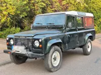 Gebraucht Land Rover Defender 113 PS (83 kW) 1998 Grün SUV