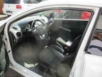 Gebraucht Mazda 2 75 PS (55 kW) 2010 Weiß Kleinwagen