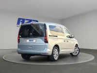 Gebraucht VW Caddy Maxi Style 122 PS (89 kW) 2024 Silber Van / Kleinbus