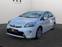Gebraucht Toyota Prius Executive 99 PS (72 kW) 2012 Weiß Limousine