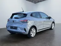 Gebraucht Renault Clio V Evolution 91 PS (66 kW) 2024 Rafale grau metallic Kleinwagen