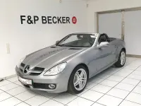 Gebraucht Mercedes SLK200 184 PS (135 kW) 2009 Palladiumsilber Cabrio