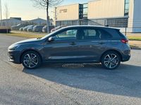 Gebraucht Hyundai i30 Advantage 140 PS (102 kW) 2025 Grau Limousine
