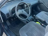 Gebraucht Peugeot 405 88 PS (64 kW) 1994 Grau Limousine