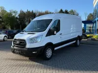 Gebraucht Ford Transit Trend 131 PS (96 kW) 2022 Weiß Van / Kleinbus