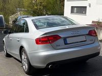 Gebraucht Audi A4 Ambiente 160 PS (117 kW) 2011 Silber Limousine