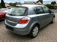 Gebraucht Opel Astra Edition 90 PS (66 kW) 2005 Silber Limousine