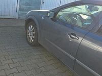 Second-hand Opel Astra 90 CP (66 kW) 2008 Gri Hatchback