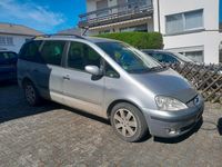 Second-hand Ford Galaxy 131 CP (96 kW) 2004 Argintiu Monovolum