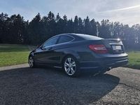 Gebraucht Mercedes C180 AMG 156 PS (114 kW) 2011 Schwarz Coupé