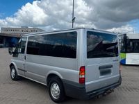 Usado Ford Transit 2005 Plateado Monovolumen