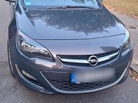Gebraucht Opel Astra 131 PS (96 kW) 2014 Grau Kombi