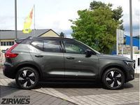 Neu Volvo EX40 Plus 185 kW (252 PS) 2026 Grau (forest lake / metallic) SUV
