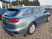 Gebraucht Kia Ceed Vision 136 PS (100 kW) 2024 Grau Kleinwagen