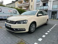 Gebraucht VW Passat 140 PS (102 kW) 2012 Gelb Kombi