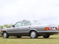 Gebraucht Mercedes 560 279 PS (205 kW) 1989 Grau Limousine