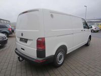 Gebraucht VW Transporter 150 PS (110 kW) 2018 Candyweiß Van