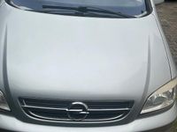 Gebraucht Opel Zafira 140 PS (102 kW) 2004 Silber Van / Kleinbus
