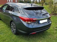 gebraucht Hyundai i40 1.7 CRDi 104kW blue Premium Autom Voll