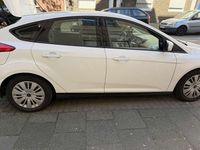 Gebraucht Ford Focus Business Edition 120 PS (88 kW) 2017 Weiß Kleinwagen