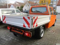 Gebraucht VW T5 102 PS (75 kW) 2008 Orange Van