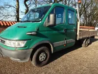 Second-hand Iveco 35.12 120 CP (88 kW) 2005 Verde Van