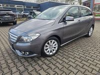 Gebraucht Mercedes B180 109 PS (80 kW) 2013 Grau Van / Kleinbus