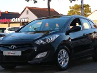 Gebraucht Hyundai i30 Edition 99 PS (72 kW) 2015 Schwarz Kombi