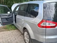 Gebraucht Ford Galaxy 145 PS (106 kW) 2007 Silber Van / Kleinbus