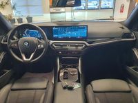Gebraucht BMW 320 Performance 190 PS (139 kW) 2023 Schwarz Limousine