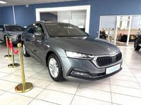 Gebraucht Skoda Octavia Ambition 150 PS (110 kW) 2023 Grau Kombi