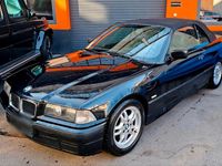 Gebraucht BMW 320 Cabriolet Basis 150 PS (110 kW) 1998 Schwarz Cabrio