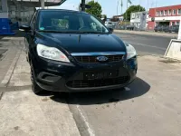 Usado Ford Focus 101 CV (74 kW) 2010 Negro Berlina