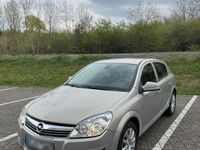 Gebraucht Opel Astra 90 PS (66 kW) 2010 Beige Kleinwagen