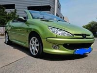 Gebraucht Peugeot 206 CC 109 PS (80 kW) 2004 Grün Cabrio