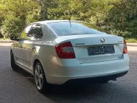 Gebraucht Skoda Rapid 105 PS (77 kW) 2012 Weiß Kleinwagen