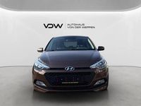 Gebraucht Hyundai i20 YES! 84 PS (61 kW) 2015 Braun Kleinwagen