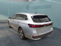 Gebraucht VW Passat 150 PS (110 kW) 2024 Silber Van / Kleinbus