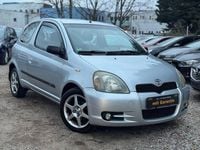Gebraucht Toyota Yaris 86 PS (63 kW) 2001 Silber Limousine