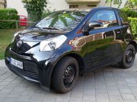 gebraucht Toyota iQ 2010, schwarz, Scheckheft gepflegt, nur 36.000 km