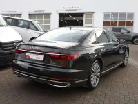 Gebraucht Audi A8 Comfort 462 PS (339 kW) 2022 Vesuvgrau metallic Limousine
