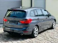 Używany BMW 220 Advantage 190 KM (139 kW) 2018 Szary Minivan