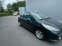 Gebraucht Peugeot 207 90 PS (66 kW) 2008 Schwarz Coupé