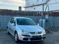 Gebraucht VW Golf V 74 PS (54 kW) 2005 Silber Kleinwagen