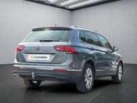 Gebraucht VW Tiguan Allspace 150 PS (110 kW) 2024 Grau SUV